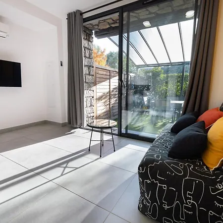 Lejlighed N10 Maison T2 Climatise Avec Jacuzzi Prive Ajaccio (Corsica)