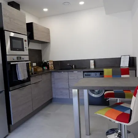 N10 Maison T2 Climatise Avec Jacuzzi Prive