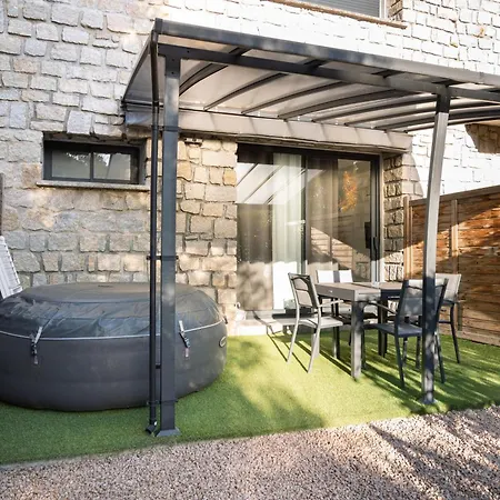 Appartement N10 Maison T2 Climatisé Avec Jacuzzi Privé Ajaccio (Corsica)