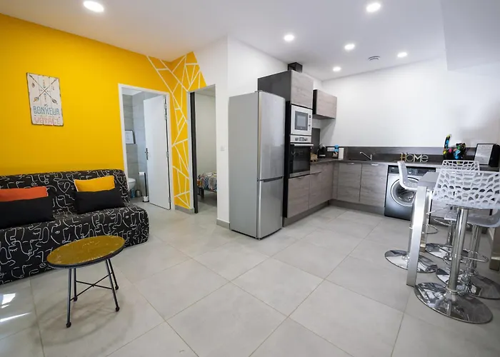 N10 Maison T2 Climatise Avec Jacuzzi Prive Ajaccio (Corsica)